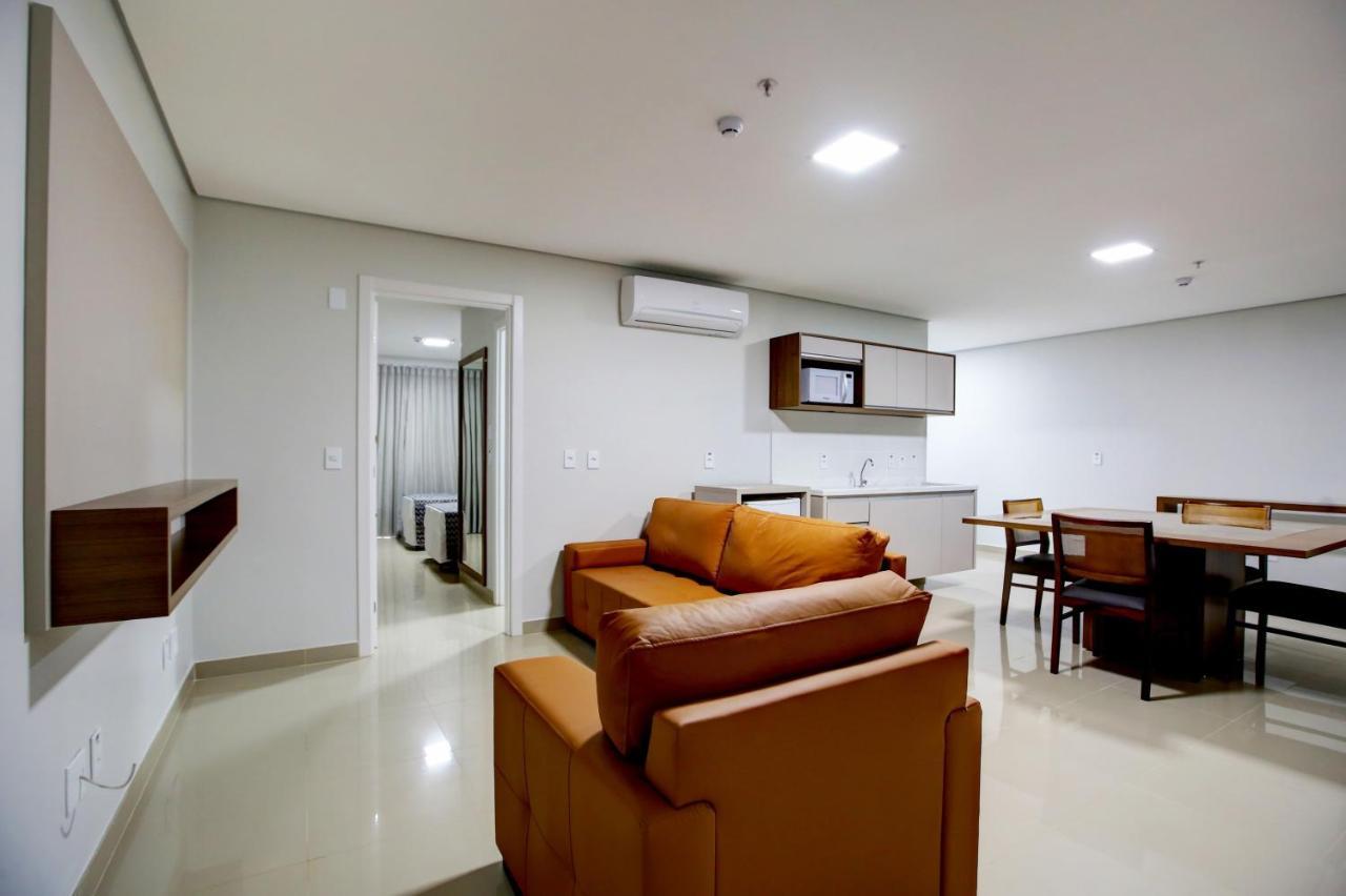 Advanced Hotel&Flats Cuiabá Esterno foto